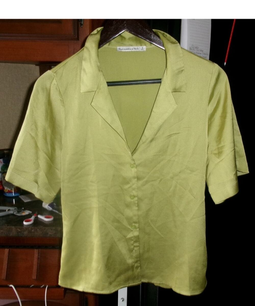 Abercrombie & Fitch Women's S Green Satin Button Front Blouse Y2K